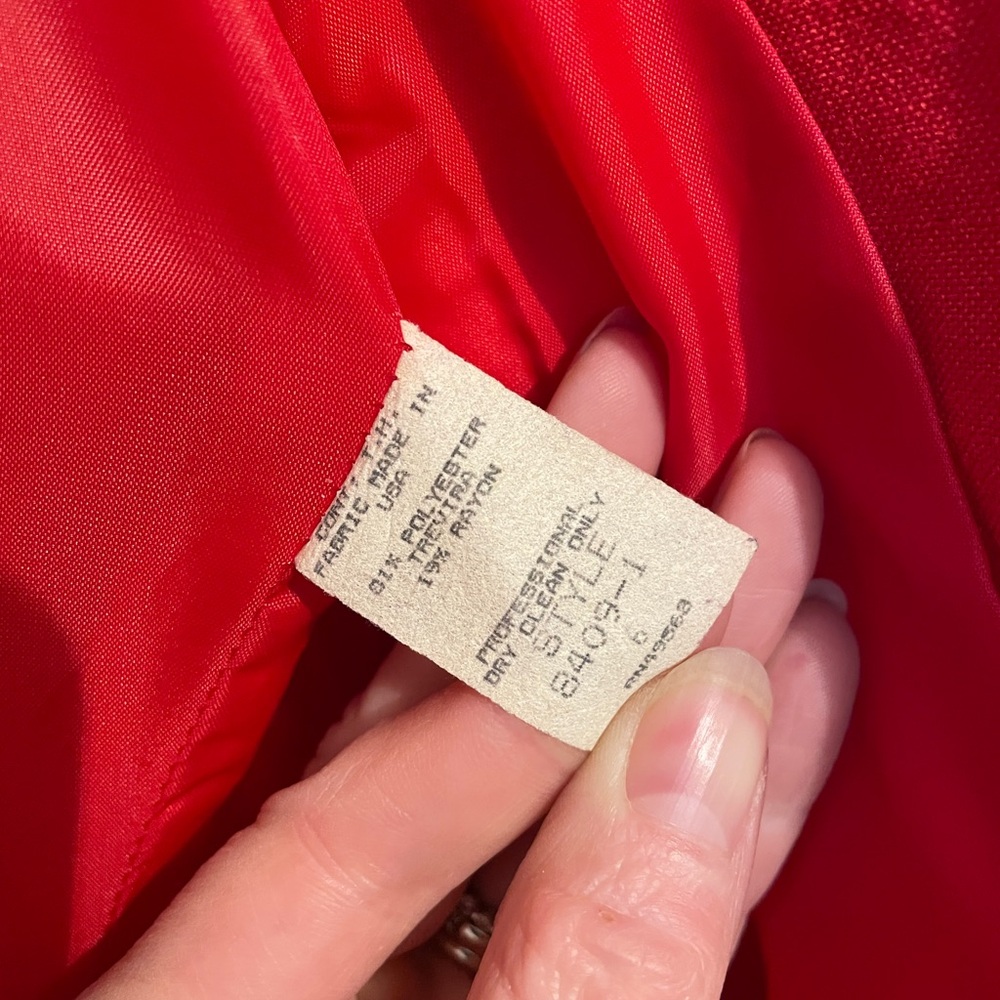 Red Double-Breasted Blazer with Gold Buttons - Picture 5 of 6